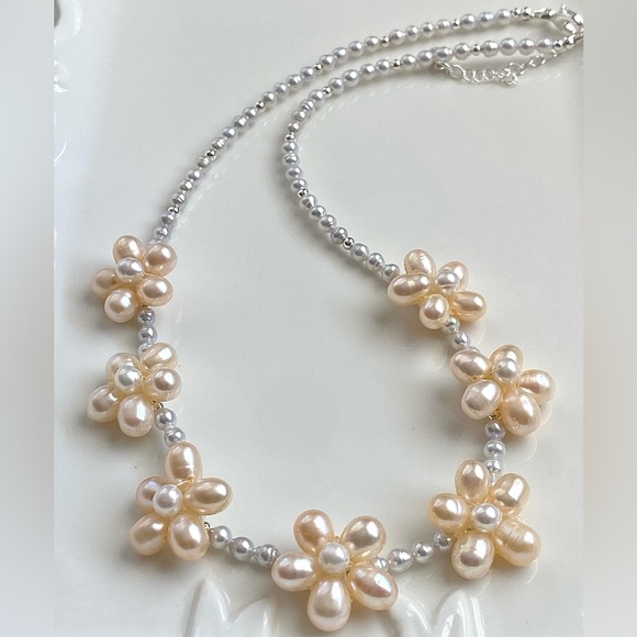 N289-Handmade High Quality Champagne Flower Pearl Baby Pearl Necklace - Picture 7 of 11